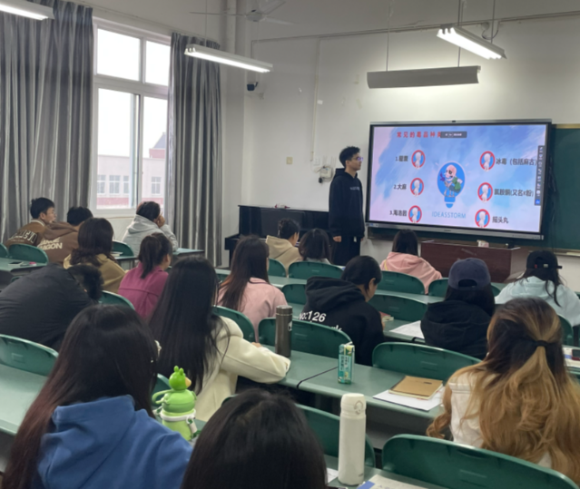 逻辑和前沿科研成果专属学科智能体就能够精准解答学生专业疑问